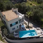 Villa Poseidon *